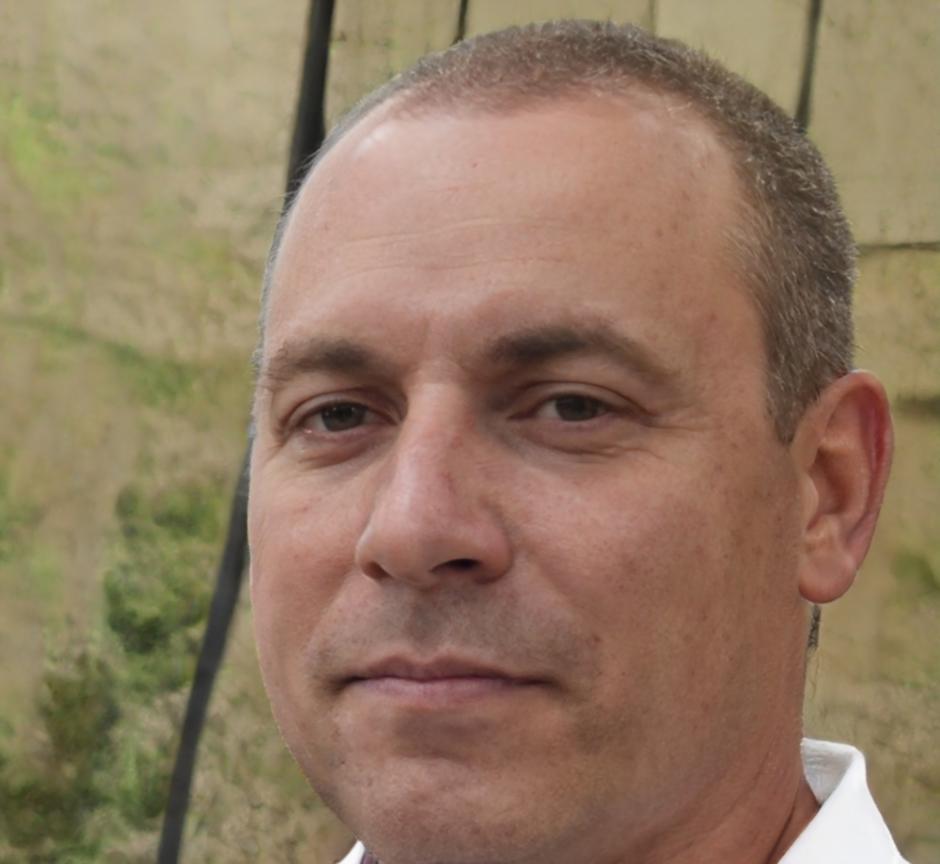 Carlos Mendoza, experto en crédito